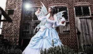 2010 ~ Midwinter fair, Made a snow fairy outfit by combining sewing patterns Photo: Unknown, please contact for mention