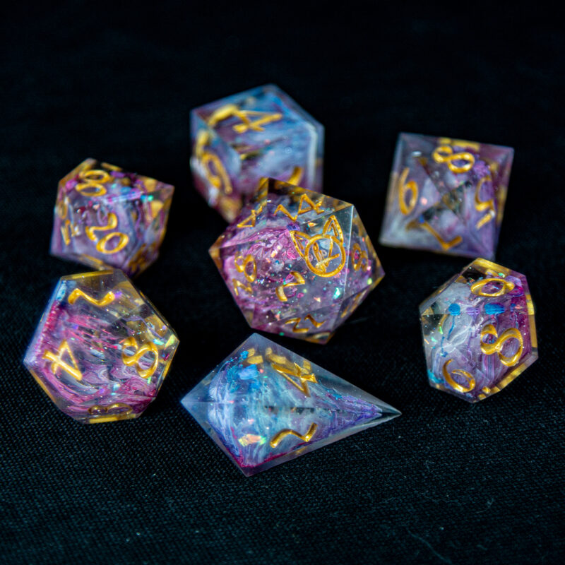 Purple petri-dish dice set